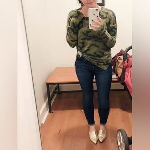 American Eagle Camo Waffle Soft Sweater L
